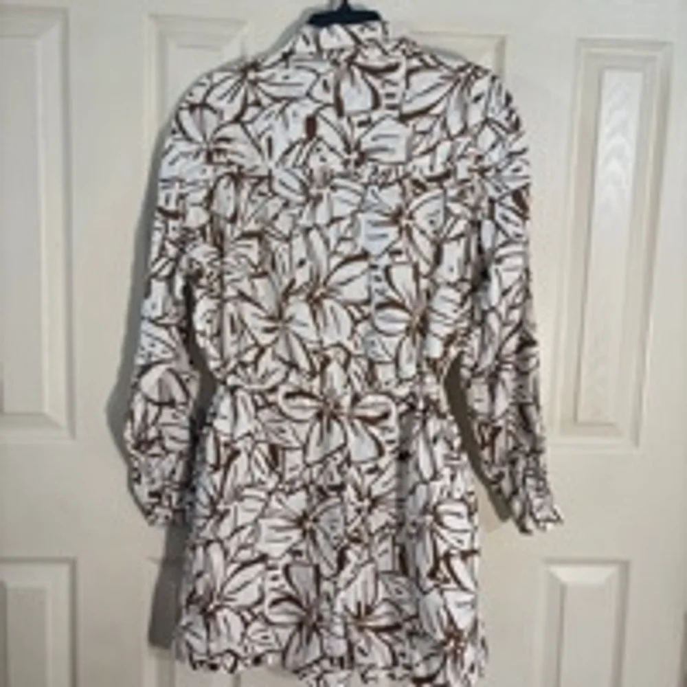 Women's Magaschoni Romper Size M White Brown Floral
